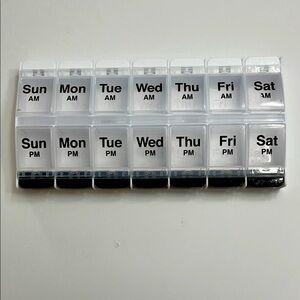 7-Day Pill Organizer with AM & PM Compartments